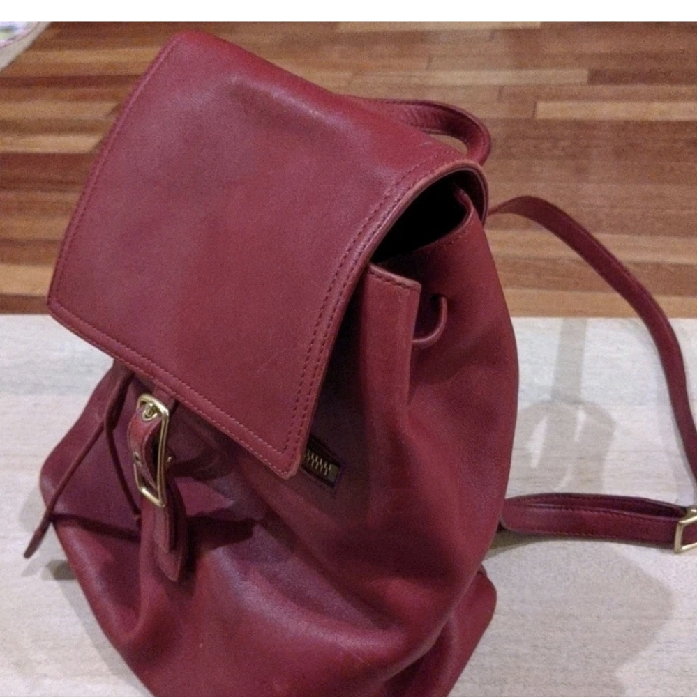 Vintage Red Leather Drawstring Coach Legacy West Hampton 9827 READ